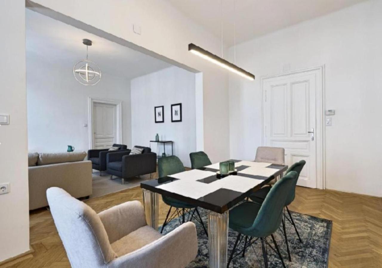 Luxurious, 2 Min To Casino And Roemertherme Apartment Baden Ngoại thất bức ảnh